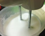 Hình bước làm 4 của món Yoghurt Popsicle(Kem Que Sữa Chua)
