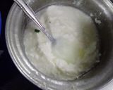 A picture of step 1 of Qeema Hari Mirch.