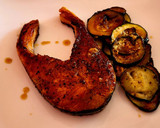 Foto del paso 6 de la receta: Salmón ennegrecido y calabacín