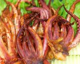 Hình bước làm 2 của món Râu mực nướng sa tế