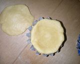 A picture of step 6 of Egg Tart.