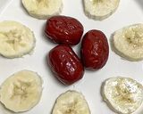 Hình bước làm 1 của món Ăn dặm: Chuối mix Táo đỏ xay