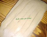 A picture of step 3 of Sweet flour leaf.