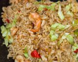 Foto langkah ke 3 dari resep Nasi goreng seafood bumbu ulek.