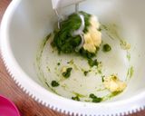 Foto langkah ke 3 dari resep Spinach buns.