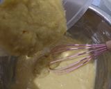 Foto langkah ke 5 dari resep Bolu Pisang Kukus Lembut No Mixer.