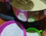 Gambar langkah 3 resipi Kek Lapis Cranberries.