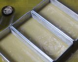 Foto langkah ke 2 dari resep Almond Cara Crakine Travel Cake.