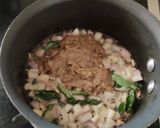 A picture of step 5 of Creamy Mushroom masala gravy.