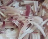 A picture of step 2 of Sey bhajhhi (fish + veg).