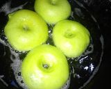 Foto langkah ke 3 dari resep Donat Karamel Pandan.