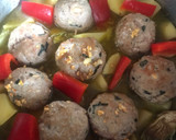 Foto del paso 11 de la receta: Guisadito de albóndigas con un toque griego de hierbabuena