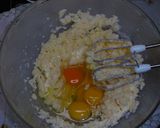 A picture of step 2 of Ravani (Semolina Cake with Cinnamon Syrup).