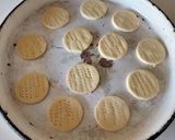 Foto del paso 1 de la receta: Alfajores de mandioca (Sibo)