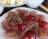 Фото кроку 3 до Різдвяний салат з фруктами та сиром 🧀.