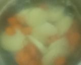 Foto del paso 1 de la receta: Tarta de caballa y verduras 🥔🥕🍅🍅🍅🥚🥫