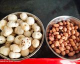 A picture of step 1 of Roasted chiwda.