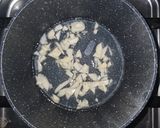 Foto langkah ke 2 dari resep Brokoli Jamur Enoki Saus Tiram.
