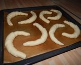 Kelesztés nélküli kifli recept fázis 7 fotója