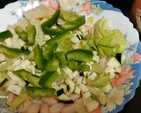 Foto del paso 3 de la receta: Ensalada de alubias con butifarra catalana