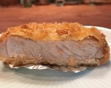 A picture of step 14 of Crispy and Tender Pork Cutlets with Fresh Breadcrumbs.