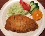 A picture of step 15 of Crispy and Tender Pork Cutlets with Fresh Breadcrumbs.