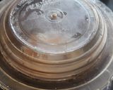 A picture of step 4 of Muskmelon almond milk shake.