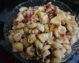 A picture of step 4 of Bazarii Macroni spaghetti chana fruit chaat.
