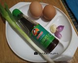 Foto langkah ke 1 dari resep Telur ceplok bumbu kecap.