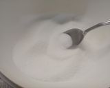 Foto del paso 1 de la receta: Bizcochuelo fácil