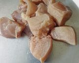 A picture of step 1 of Chicken Pizza.