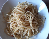 Foto del paso 4 de la receta: Espaguetis al ajillo