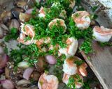 Foto langkah ke 4 dari resep Garlic Butter Prawn.
