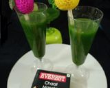 A picture of step 4 of Minty summer coolers.