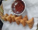 A picture of step 6 of Mini samosa.