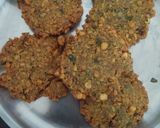 A picture of step 7 of Crispy Kalmi vadas.