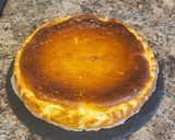 Foto del paso 5 de la receta: Tarta de queso la viña con yema tostada