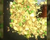 A picture of step 3 of Sugi/ Samolina ke Burger.