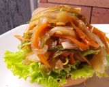 Foto del paso 5 de la receta: Sándwich🥪Vegetal🥗con trocitos de piña🍍dulce🍯