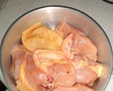 Foto del paso 1 de la receta: Pollo con cerveza al horno