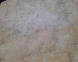 Foto del paso 1 de la receta: Pizza sencilla (1) con amigos