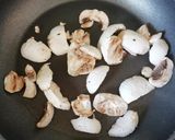 Champignon - 🥖Baguette im Airfryer überbacken Rezeptschritt 2 Foto