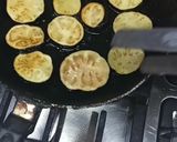 A picture of step 2 of Dahi baingan.