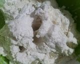 Foto langkah ke 2 dari resep Kue Mangkok Mekar.