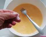 Foto del paso 5 de la receta: Tortilla de patatas con cebolla