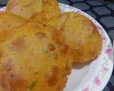 A picture of step 3 of Spicy Aloo - Poha Puri.