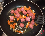Foto del paso 2 de la receta: Nido de salchichas