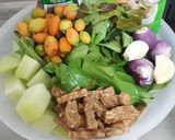 Foto langkah ke 1 dari resep Sayur lodeh berbahan sayur asam.