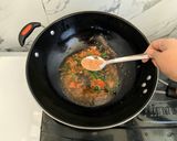 Foto langkah ke 5 dari resep Ayam Crispy Sambal Terasi Kemangi.