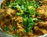 A picture of step 2 of Chicken White Karhai.